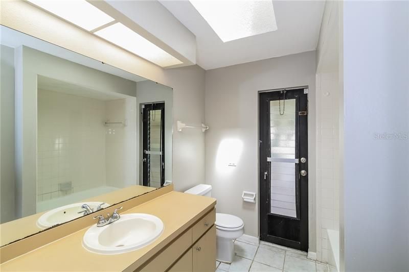 Недавно арендовано: $1,825 (3 спален, 2 ванн, 1835 Квадратных фут)