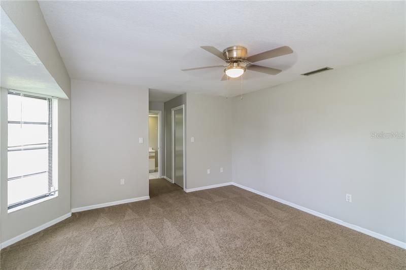 Recently Rented: $1,825 (3 beds, 2 baths, 1835 Square Feet)