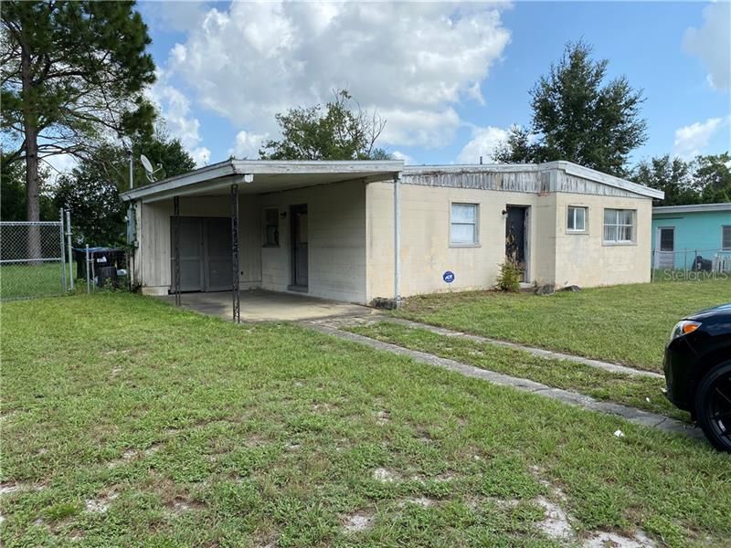 Recently Sold: $116,000 (2 beds, 1 baths, 894 Square Feet)