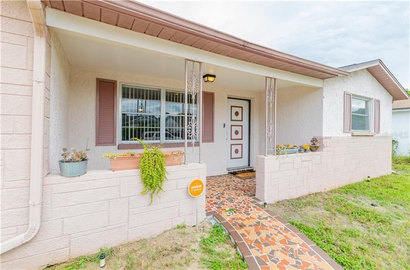 Recently Sold: $158,000 (2 beds, 2 baths, 1362 Square Feet)