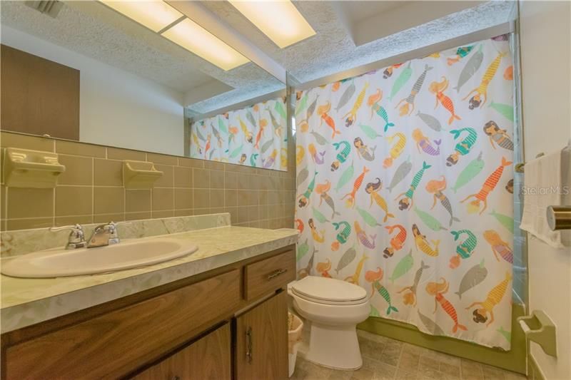 最近售出: $158,000 (2 贝兹, 2 浴室, 1362 平方英尺)
