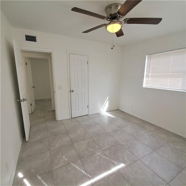 Recently Rented: $1,025 (2 beds, 1 baths, 720 Square Feet)