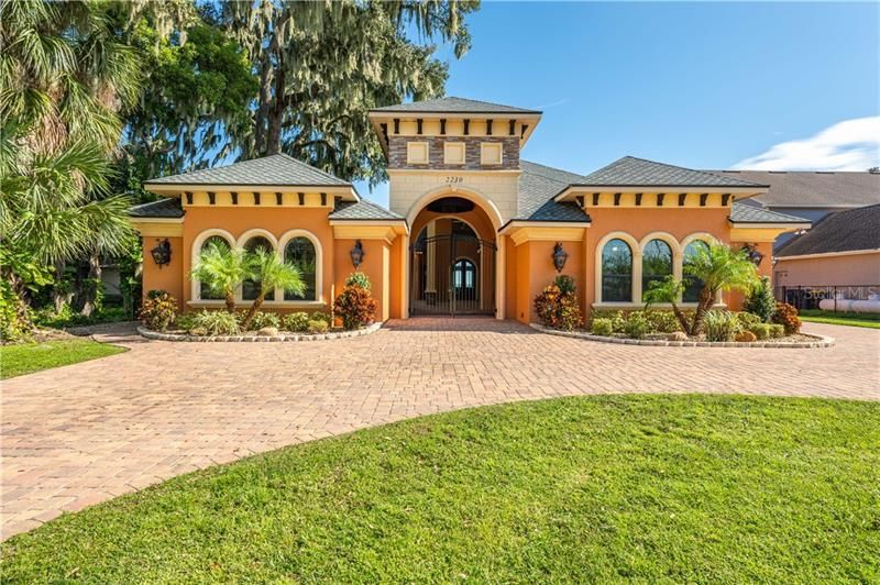 Recently Sold: $710,000 (4 beds, 3 baths, 3862 Square Feet)