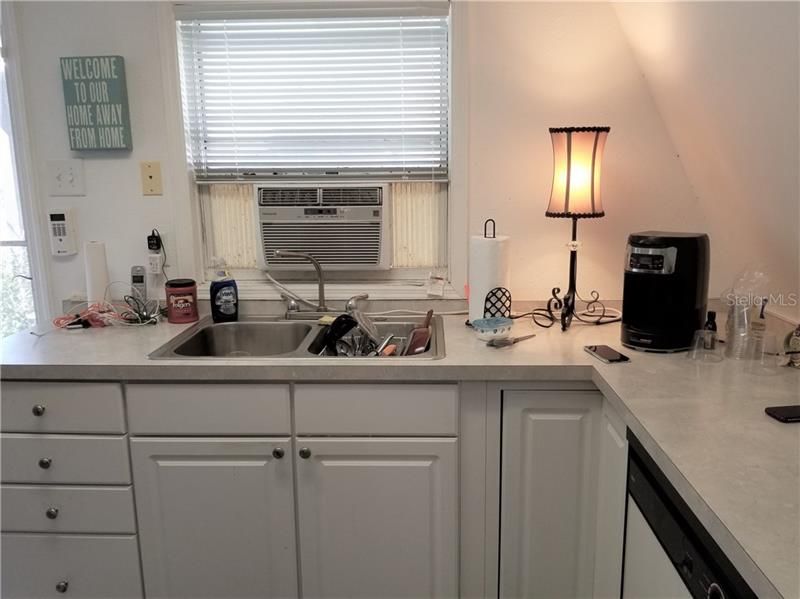 Recently Sold: $95,000 (2 beds, 1 baths, 840 Square Feet)