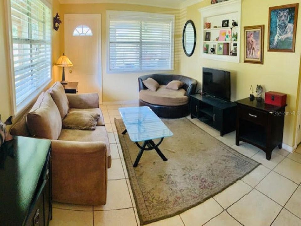 Recently Sold: $105,000 (2 beds, 1 baths, 624 Square Feet)