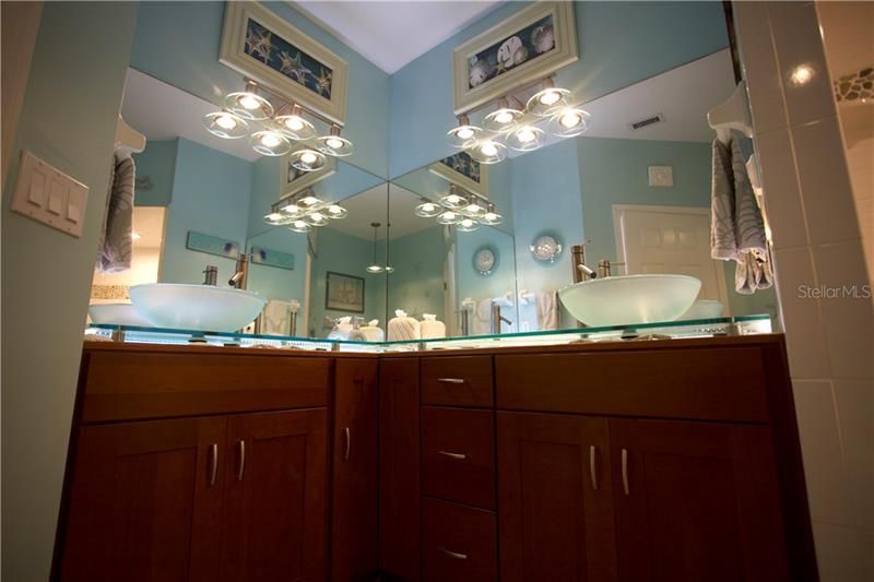 Master Bathroom double vanities