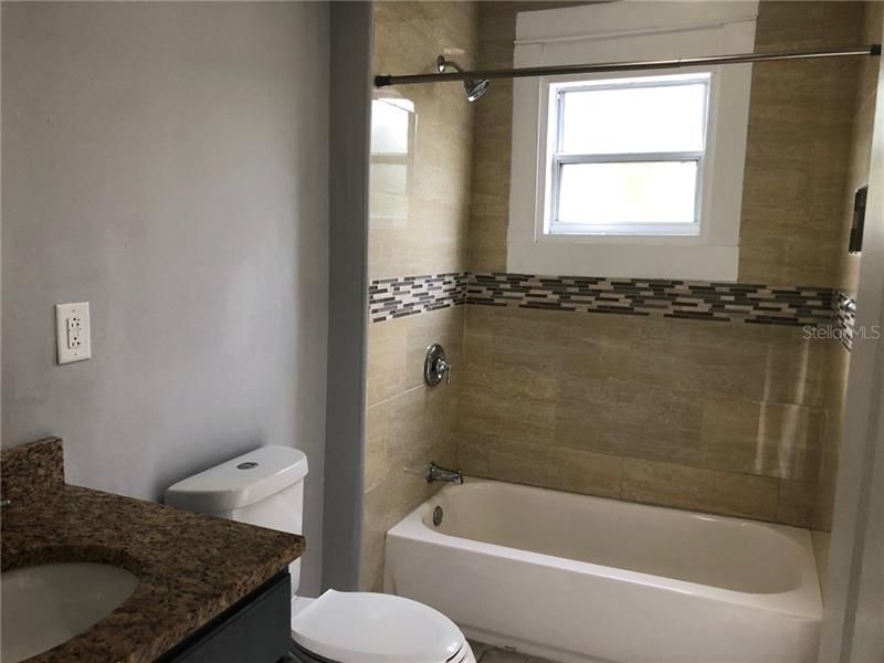 Recently Rented: $1,795 (2 beds, 2 baths, 1200 Square Feet)