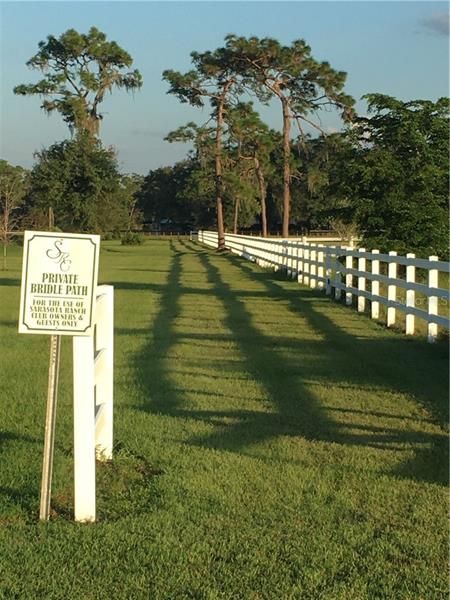 Private Bridle Path