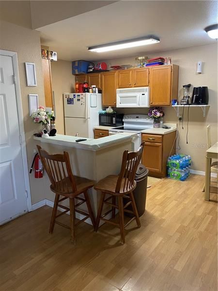 Recently Sold: $87,000 (1 beds, 1 baths, 665 Square Feet)
