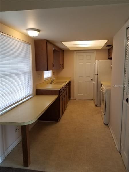 Recently Rented: $1,125 (2 beds, 2 baths, 1350 Square Feet)