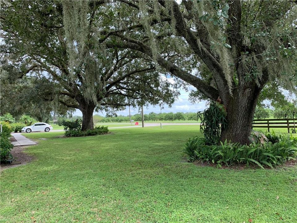 Vendido Recientemente: $349,900 (3 camas, 2 baños, 1926 Pies cuadrados)