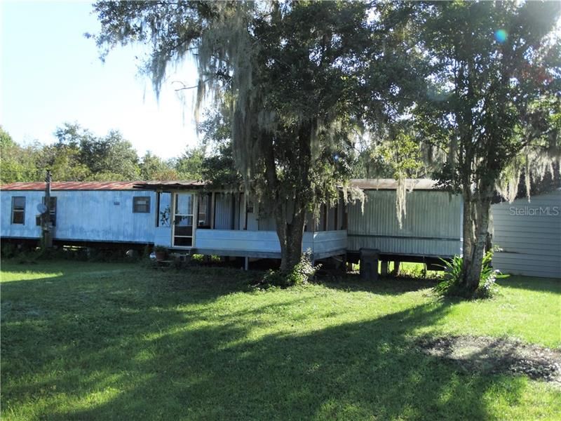 Recently Sold: $67,500 (3 beds, 2 baths, 1064 Square Feet)