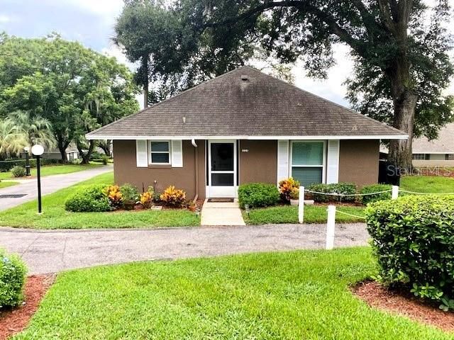 Recently Sold: $170,000 (2 beds, 2 baths, 974 Square Feet)