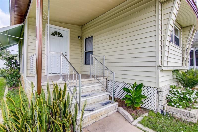 Recently Sold: $45,000 (2 beds, 1 baths, 696 Square Feet)
