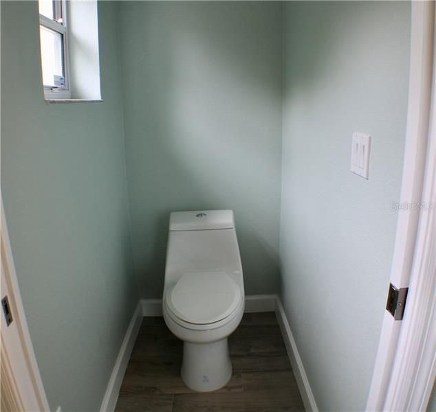 Seperate Toilet Room