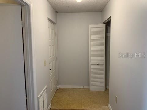 Recently Rented: $800 (1 beds, 1 baths, 733 Square Feet)