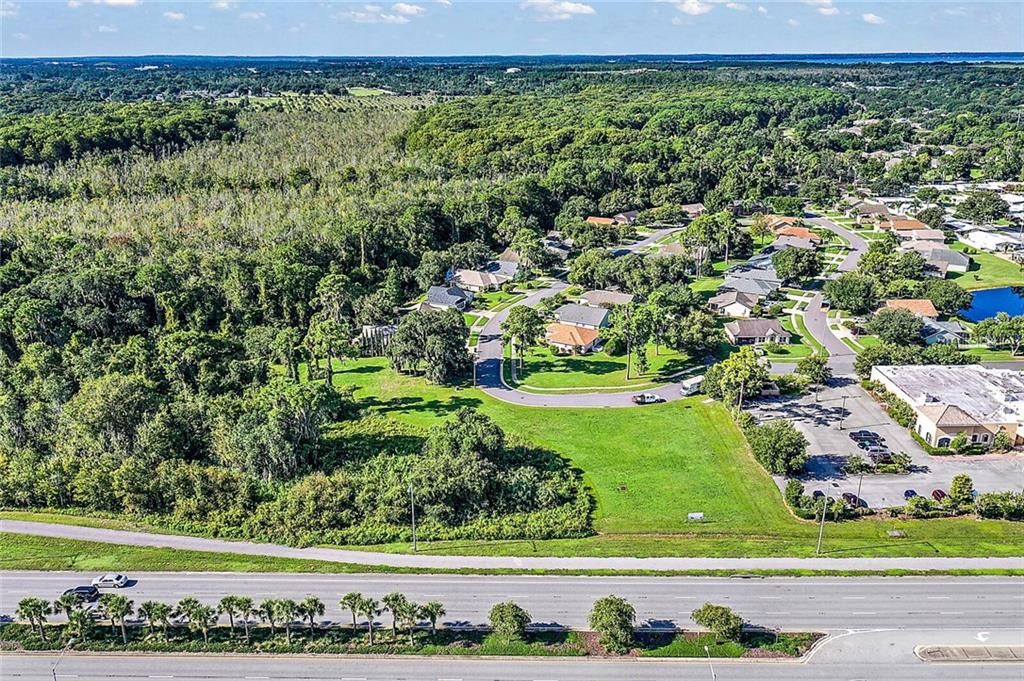 待售: $549,000 (1.30 acres)