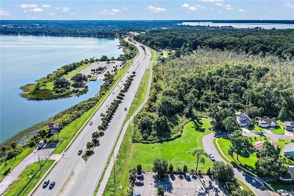 待售: $549,000 (1.30 acres)
