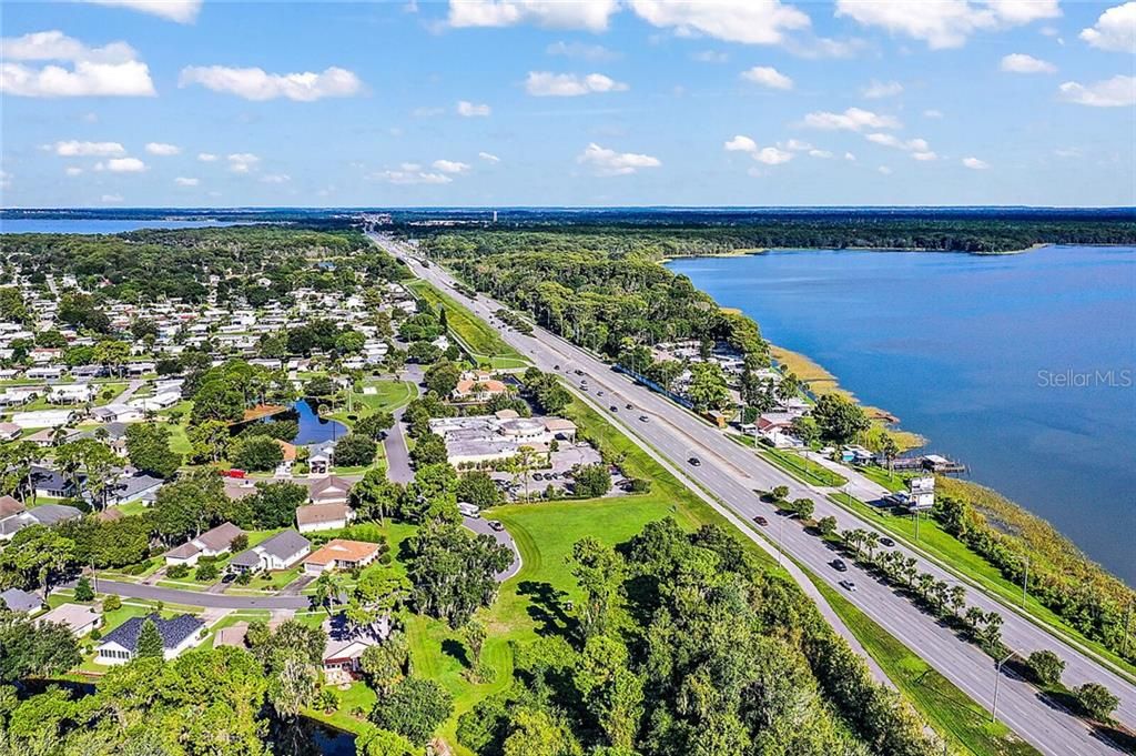 待售: $549,000 (1.30 acres)