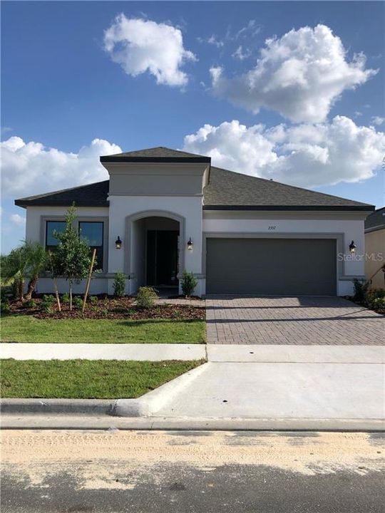 Recently Sold: $372,879 (3 beds, 2 baths, 2203 Square Feet)