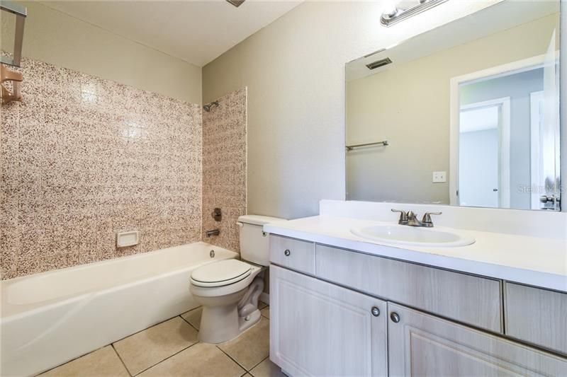 最近租的: $1,595 (3 贝兹, 2 浴室, 1504 平方英尺)