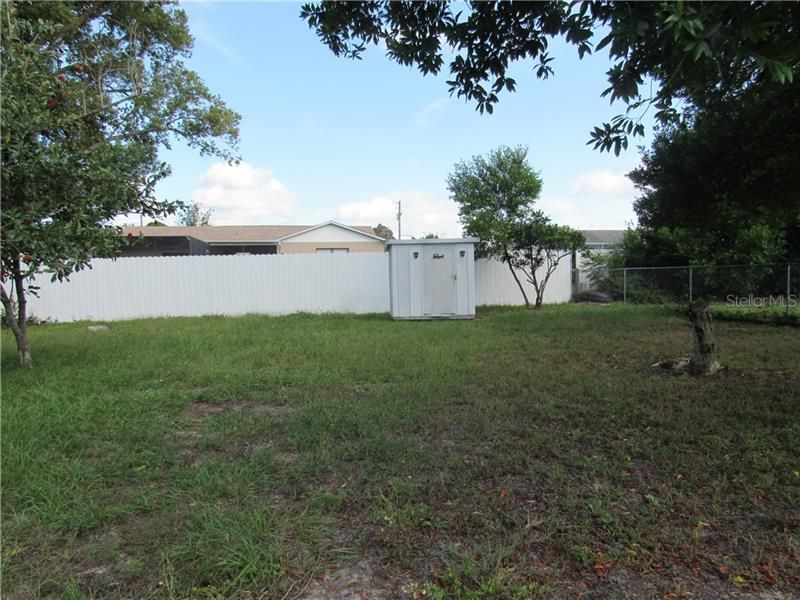 Recently Sold: $89,900 (2 beds, 1 baths, 1000 Square Feet)