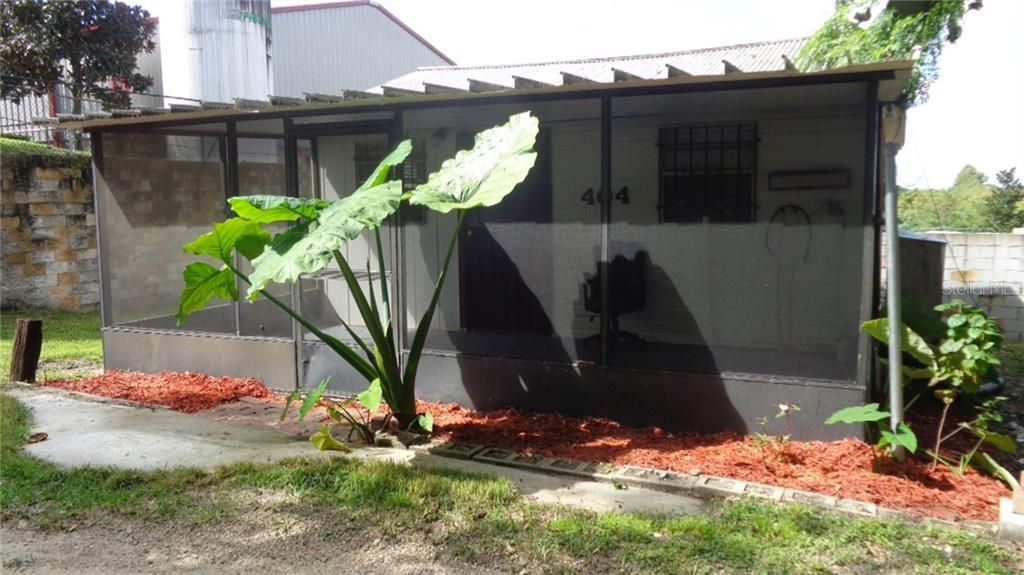 最近租的: $595 (1 贝兹, 1 浴室, 400 平方英尺)