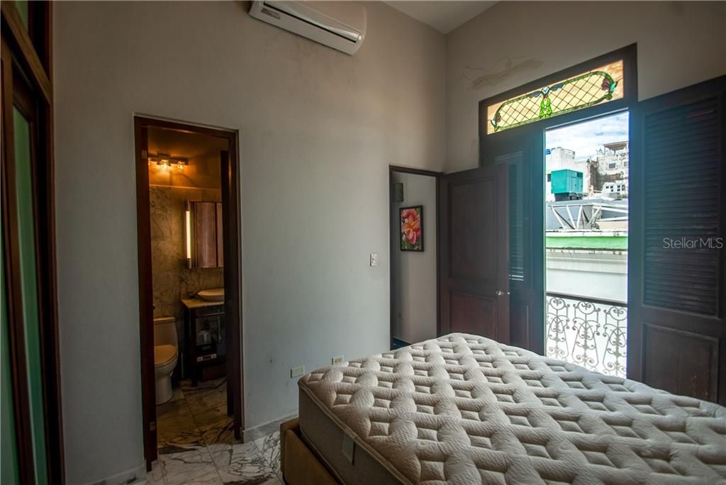 Vendido Recientemente: $269,000 (1 camas, 1 baños, 505 Pies cuadrados)