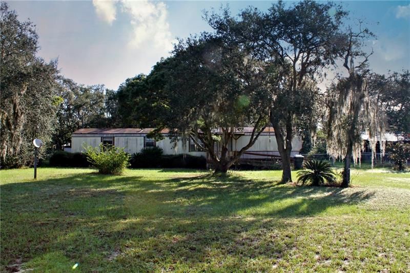Recently Sold: $47,500 (3 beds, 2 baths, 924 Square Feet)