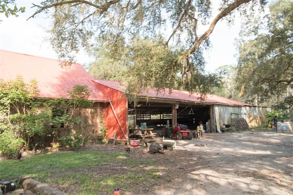 Recently Sold: $500,000 (3 beds, 2 baths, 2064 Square Feet)