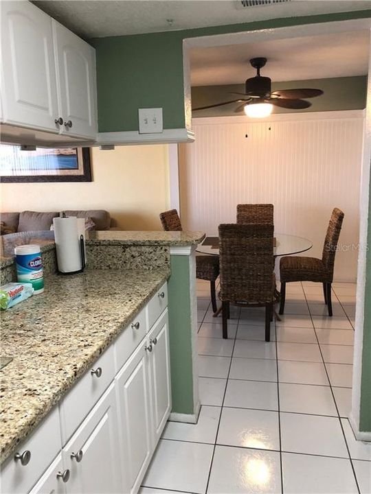 Recently Sold: $205,000 (1 beds, 1 baths, 787 Square Feet)