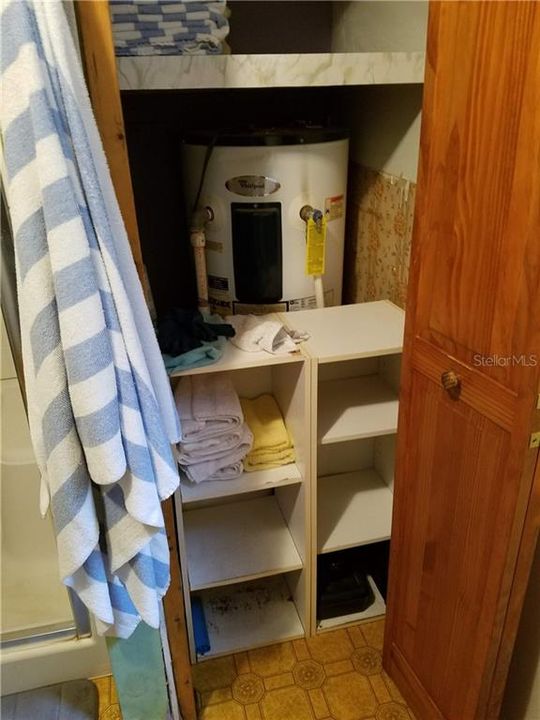 Vendido Recientemente: $130,000 (2 camas, 1 baños, 792 Pies cuadrados)