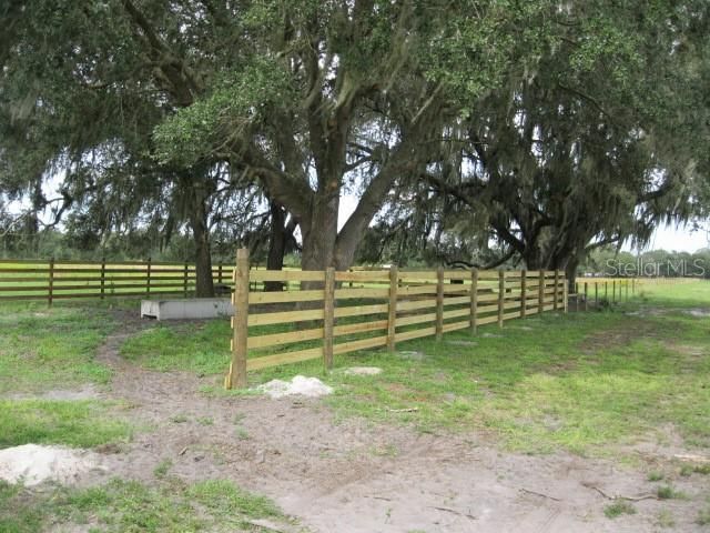 Vendido Recientemente: $475,000 (17.44 acres)