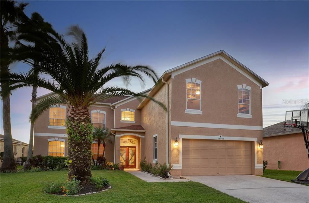 Recently Sold: $549,900 (5 beds, 2 baths, 3792 Square Feet)