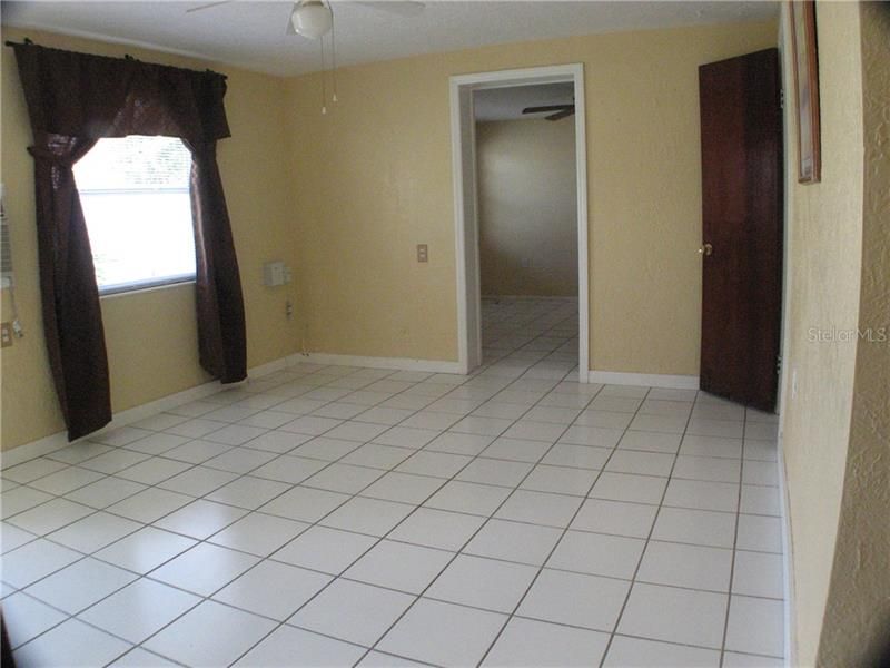Recently Rented: $950 (1 beds, 1 baths, 672 Square Feet)