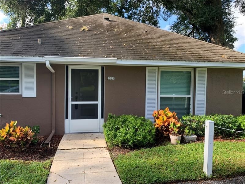 Recently Rented: $1,400 (2 beds, 2 baths, 974 Square Feet)