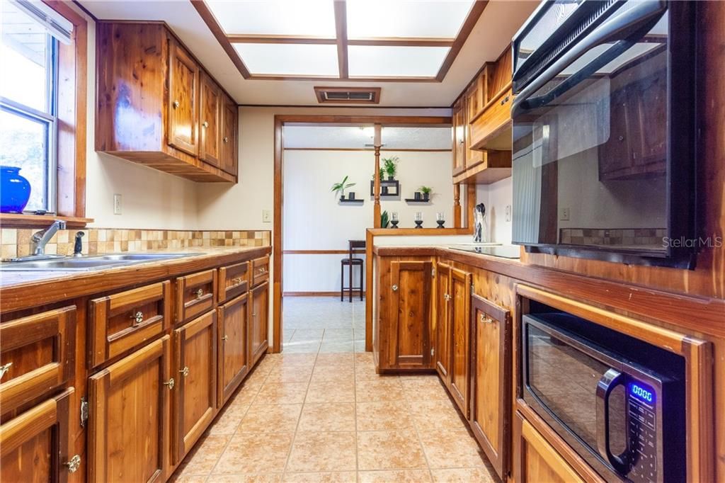 Vendido Recientemente: $145,000 (2 camas, 2 baños, 1040 Pies cuadrados)