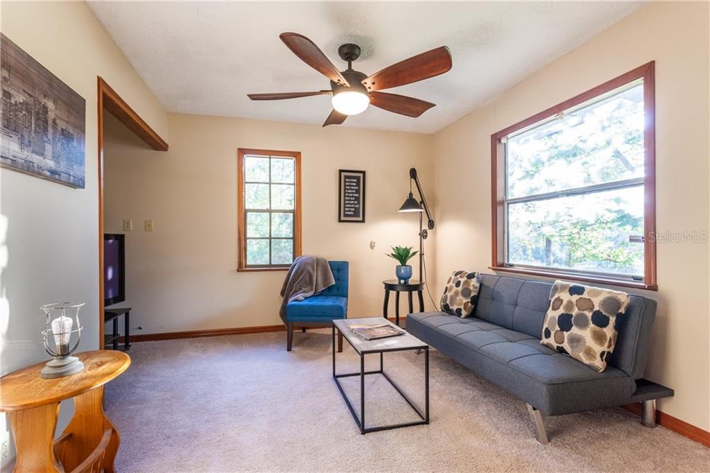 Recently Sold: $145,000 (2 beds, 2 baths, 1040 Square Feet)