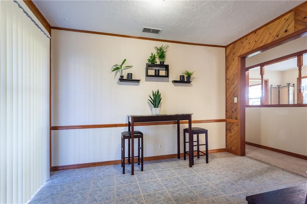 Recently Sold: $145,000 (2 beds, 2 baths, 1040 Square Feet)