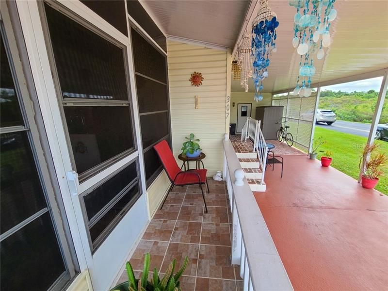 Vendido Recientemente: $102,800 (2 camas, 2 baños, 960 Pies cuadrados)