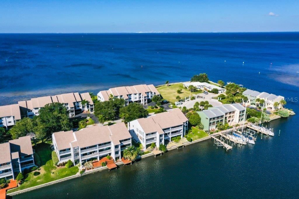 Recently Sold: $244,900 (2 beds, 2 baths, 1095 Square Feet)