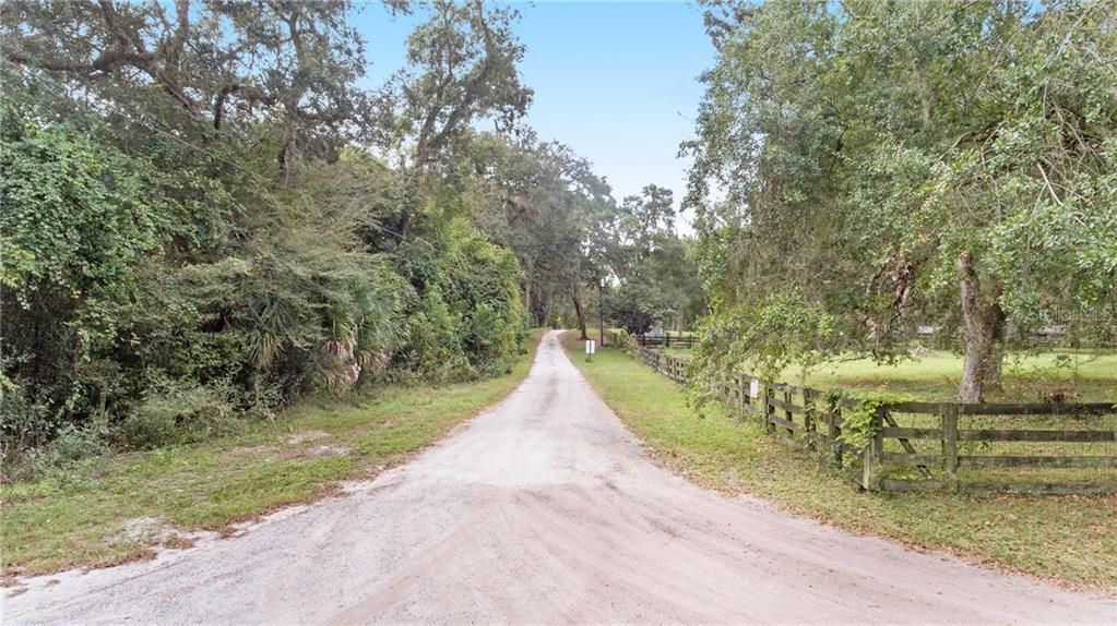 Vendido Recientemente: $35,000 (1.72 acres)