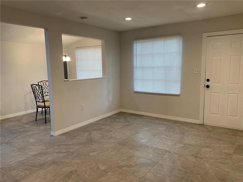 Recently Sold: $78,000 (2 beds, 1 baths, 872 Square Feet)