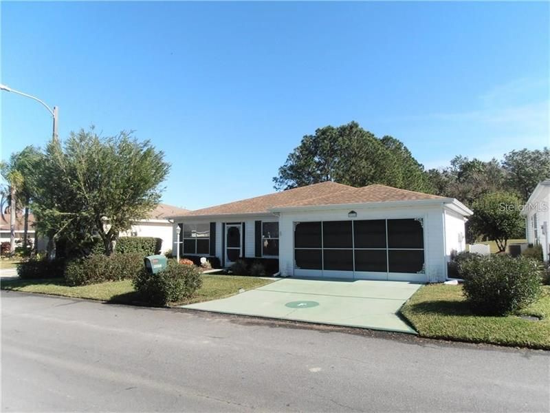 Recently Sold: $185,500 (2 beds, 2 baths, 1421 Square Feet)