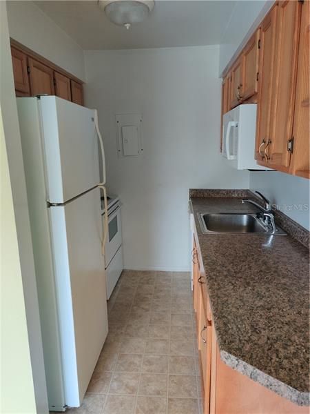 Recently Sold: $69,900 (1 beds, 1 baths, 546 Square Feet)