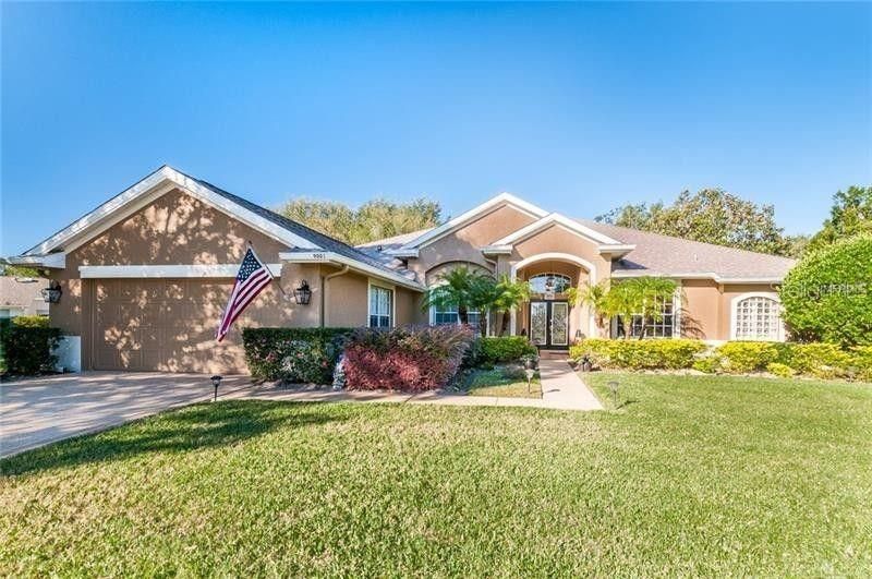 Recently Sold: $399,000 (3 beds, 3 baths, 2777 Square Feet)