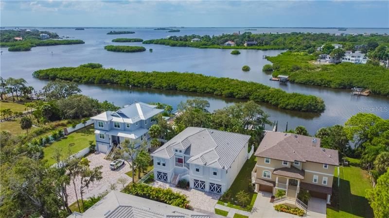 Recently Sold: $1,299,999 (4 beds, 3 baths, 3380 Square Feet)