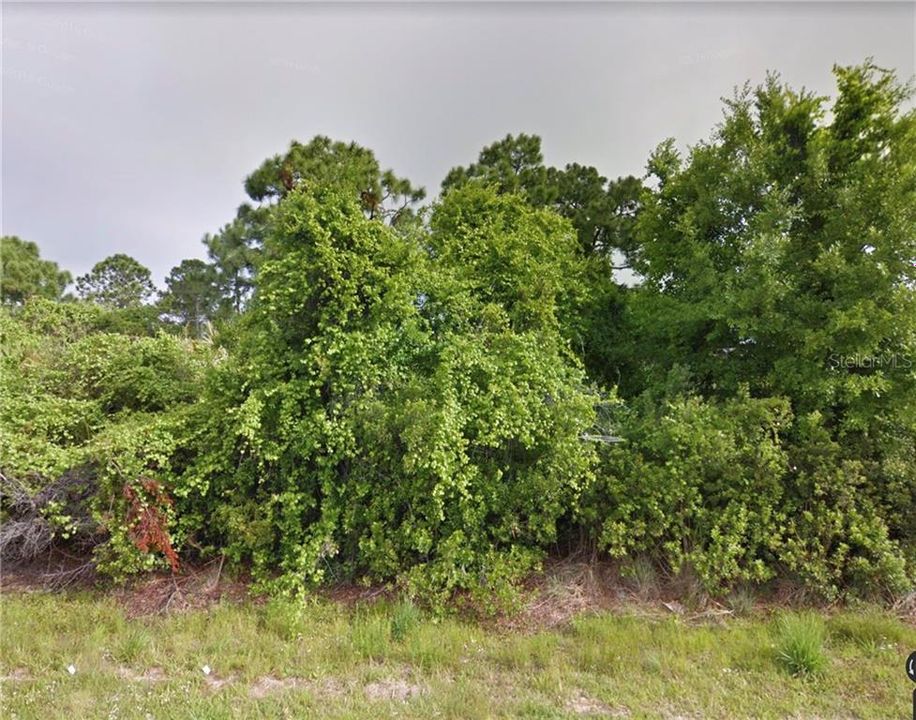 Vendido Recientemente: $37,500 (0.24 acres)