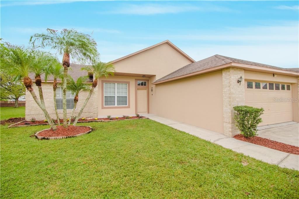 Recently Sold: $265,000 (3 beds, 2 baths, 1435 Square Feet)