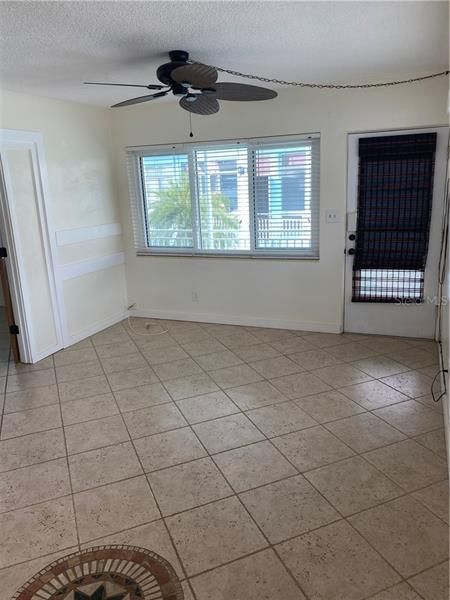 Recently Sold: $137,000 (1 beds, 1 baths, 528 Square Feet)